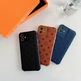 Étuis de téléphone en cuir de créateur pour iPhone 14 Pro Max 13 12 Mini 11 Plus Les créateurs de mode impriment la couverture arrière de luxe Mobile Shell Couverture complète Étui de protection