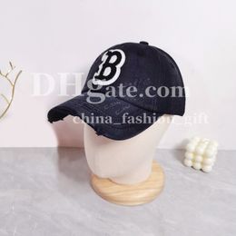 Lettre de concepteur Basball Capuche de baseball lavé Vintage Hat Tendance Ripped Chat Coton Daily Casual Hat Summer Travel Sunshade Cap