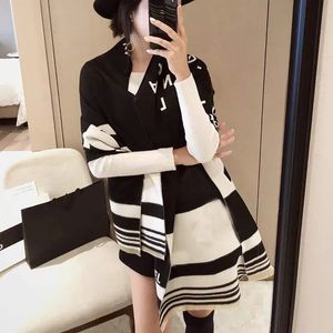 Designer Letter Cashmere Deken Long zacht wollen sjaalsjaal Fashion Classic Portable Warmt Dikking Plaid Sofa Bed Fleece gebreide dekensjaals