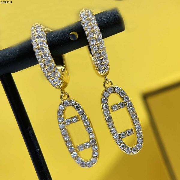 Designer Letter Stud Ear Boucles d'oreilles Crystal Fashion Gold For Women Christmas Wedding Gift Bijoux Brotte d'oreilles Ring Wired 6PC4