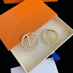 Designer Letter Earring Huggie Dames Fashion Stud oorbellen Vintage Earring Circle Gold Luxuous in Diamond