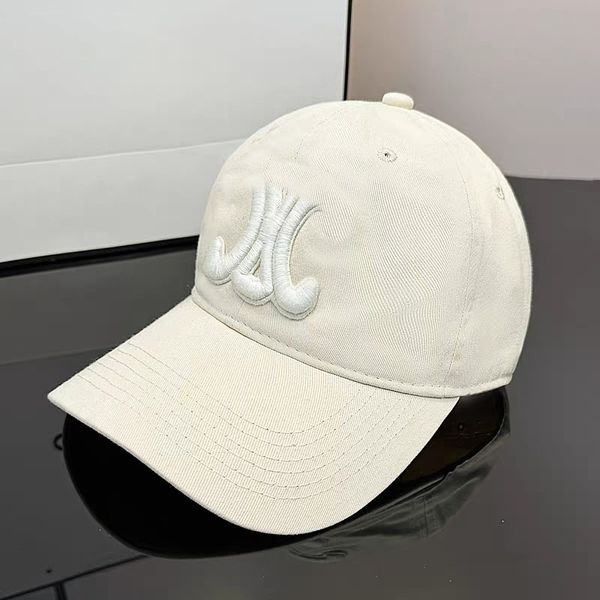 Designer Letter Hat Women Animal Baseball Cap sports Unisexe Fashion Design décontracté Broderie Men de la protection sol