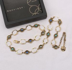 Designer Lettre Pendentif Colliers Plaqué Or 18K Perle Strass Chandail Collier pour Femmes De Noce Bijoux Accessoires 20style