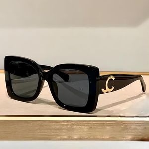 Lettre de créateur lunettes de soleil polarisées personnalité résistant aux UV hommes femmes lunettes rétro carré verre de soleil lunettes décontractées avec boîte très beau cadeau