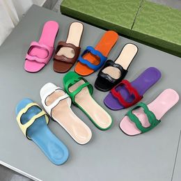 Zapatillas de mujer con letras de diseñador, sandalias de cuero de moda de verano, zapatos Muller cuadrados planos, zapatillas de playa para mujer al aire libre