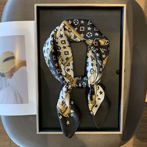 Leigner Leigner Imprimer la soie florale simple Presbyopie Écharpe Bandeau pour femmes Sac de mode écharpes à épaule Paris Tote Bangage Ribbon Head Wraps 70x70cm