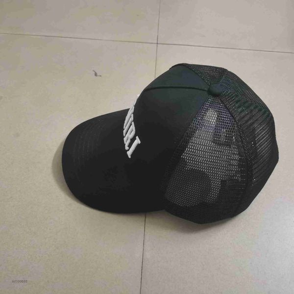 Diseñador Lexurie Lettre Broderie Bend Wave Caps Hombre Hip Hop Visor Mesh Femelle Cross Punk Baseball Hats YZY2