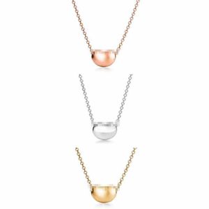 Designer Light Luxury Tiffany and Co 925 Pur Argent Plaqué Or Collier De Haricots À La Mode Design Minimaliste Sentiment Tippy Famille Collier Chaîne