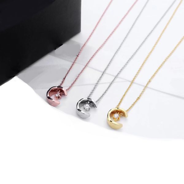 Designer Petit collier de parfum COCO Water Ice Moon Collier Pendentif 18K chaîne de clavicule classique nouvelles dames imprimées d'ananas