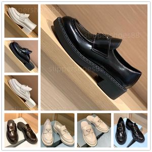 Designer Loafer Robe Chaussures Femmes en cuir en cuir brossé Chocole Slip sur mules Casual Shoe Black White Flatform Flats Trainer Ballet Mule