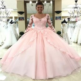 Diseñador Mangas largas Vestidos de quinceanera Vestidos de encaje de tren Tulle Princess Birthday Fiest Farty Sweet 16 Vestido 15 ye 305o