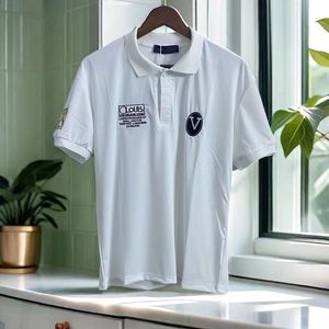 Designer T-shirts en vrac Marque de mode Tops Vêtements décontractés pour hommes Polo Polo Short Sleeves Vêtements Asian Summer M-5XL