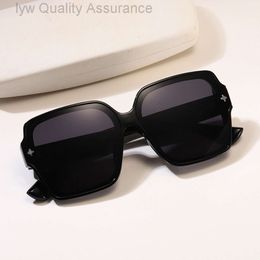 Designer LouiseviUeution Sunglasses pour femme Luxury Lvse Sunglasses Man Designer 2024 Nouvelles lunettes de soleil haut de gamme pour les femmes Version coréenne tendance et à la mode