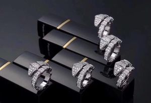Designer Love Ring bague tête de serpent os de serpent femme diamant plaqué or 18 carats reproductions officielles style classique ne se fanent jamais anniversaire de la mode