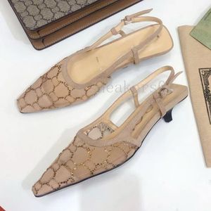 Designer lage hakken slingback pomp Dames luxe kledingschoenen sandalen van topkwaliteit dames mesh met kristallen enkelbandje gesp kantoor feest trouwschoenen