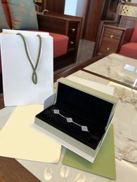 Diseñador Lucky Clover Silver Bracelet Brand Cleef Tennis Charm Charm Bracelets Van-Clef Arpes Jewelry Party regalos de Navidad regalo