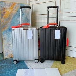 Diseñador Luggage Boarding Rolling Lage maleta Viajes de alta calidad Viajes universales y cascos para mujeres