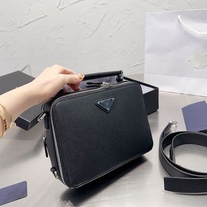 Bolso de mensajero de equipaje de diseñador a través de bolso de cámara de estilo clásico de lujo para hombres y mujeres bolso de fin de semana de moda al aire libre 22 CM