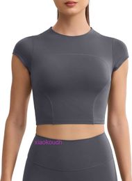 Designer Lul Yoga tenue sport Bras Femmes High Support Enerbloom Womens Sports Navel Top Sleeves Slim Fit Shirt Shirt Gym T-shirt Build in Bra