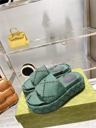 Designer Luxur Sandale plate-forme pour femmes Angelina Sandales Pantoufles Talon 5.5CM Vert Avec Boîte Sac À Poussière