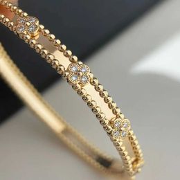 Designer luxe 18k gouden Van Clover-armband met fonkelende kristallen en diamanten Ultiem symbool van liefde en bescherming, een perfect cadeau voor dames en meisjes O0nl
