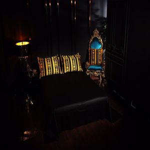 Designer Luxe 5 stks Zwart Beddengoed Sets 100 Katoen Geweven kingsize Europese Stijl Dekbedovertrek Kussenslopen Laken Dekbed Comfort276j