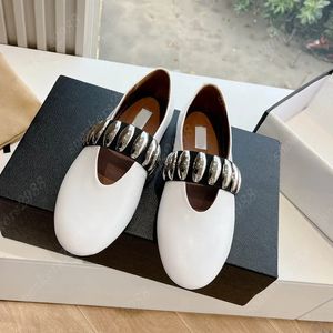 Designer luxe alala schoenen geperforeerde dames ballet platte schoenen holle mesh slippers sandalen muilezel ronde kop water diamant klinknagel gespen mary jane casual schoenen