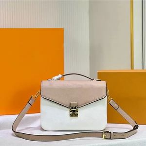 Designer luxe tassen Handtassen Pas Pochette empreinte beige rose creme schoudertas M40780 canvas metis crossbody tas luis