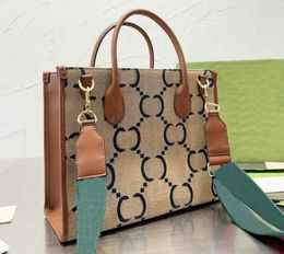 Designer Luxury Bags Womens Tote Sacs à main Crossbody Purses Grande capacité Polyvalent Totes Multicolore Mode Lnclined Sacs à bandoulière Portefeuille