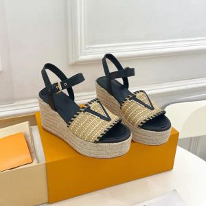 Designer de luxe Noir Brodé Coton Sandales Compensées Crochet Plate-forme Sandale Mode Chunky Bottom Espadrille Femme Plateforme Talon Wedgies