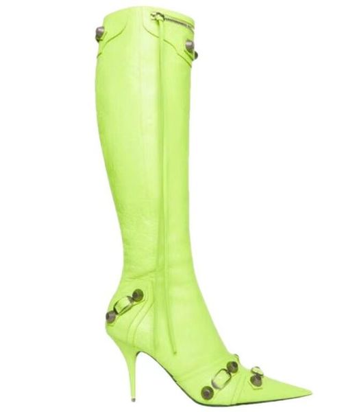 Bottes de luxe de créateur bottes Martin chaussures pour femmes surdimensionnées bout pointu boucle en métal argenté doré bottes à pompon tube haut bottes à franges pour femmes à bout pointu
