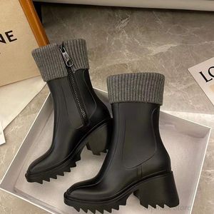 Bottes de luxe en laine pour femmes, bottes de pluie imperméables, semelles en caoutchouc, bottes à plateforme, chaussures d'extérieur