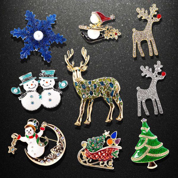 Broche de lujo de diseñador, serie vendedora caliente, Papá Noel, árbol de Navidad, copo de nieve, broche de alce, otoño e invierno, nuevos estilos