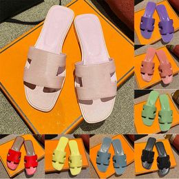Designer Luxury Casual Sandals Femmes Classic Shoes 2024 Fashion Top Quality Sandal Purple Green Platform House and Outdoor Travel Summer Beach Flat Slippers 35-42