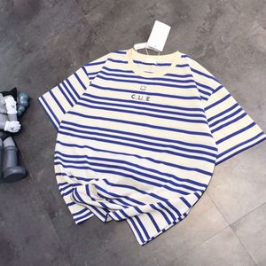 Designer Luxury Cellins Classic Letter Trend Broidered Striaded Striped Short Sleeve 2024 Été Nouvelle tendance Fashion confortable Universal Slim Half Half Manched T-shirt