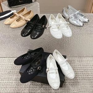 Designer Luxury Channel Ballet platte schoenen veter sandalen Casual schoenen vrouwen platschoenen kleding schoenen kantoor zwart en wit
