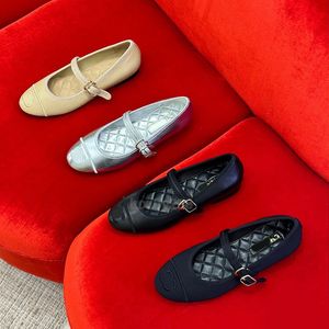 Diseñador Channel de lujo Ballet Zapatos planos Mary Jane Sardals zapatos casuales zapatos de vestir para mujeres Shoes de vestir Oficina en blanco y negro