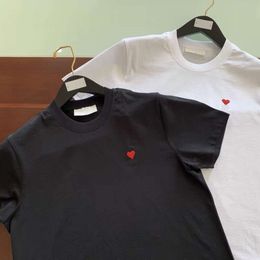 Designer de luxe Chaopai Classic French Little Red Heart 2021 New Love T-shirt à manches courtes pour hommes et femmes, coupe en soie et coton