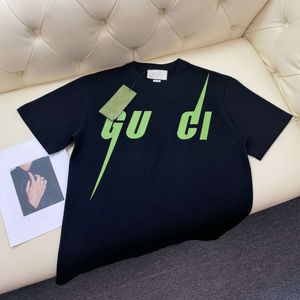 Designer Luxury Guggi Classic Summer Fashion Brand Hommes et femmes imprimés brillants, amateurs de t-shirts en pur coton, manches courtes à col rond multifonctionnel