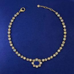 Collier de luxe classique rétro incrusté de strass pour femmes, chaîne étendue, magnifique charme, bijoux, cadeau pour sœurs