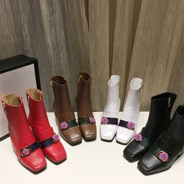 Bottes de cowboy de luxe de styliste pour femmes, bottes hautes, chaussures style fille cool, bottes en cuir marron, bottes de cow-girl, bout rond, talon épais, bottes Martin, version haute, taille 35-41