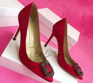 Zapatos de vestir de lujo de diseñador para mujer, tacones de cuero de moda, sandalias gruesas, zapatos con estampado de letras, zapatos clásicos de fiesta de boda