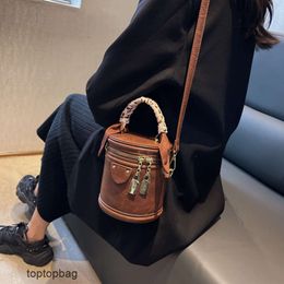 Designer Luxe Mode Cross Body Tassen Emmer Tas 2023 Nieuwe Mode Rits Penhouder Tas Veelzijdige Een Schouder Crossbody Kleine Tas