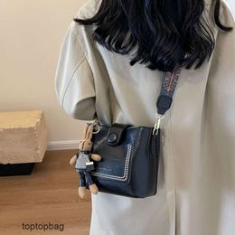 Designer Luxe mode Cross Body tassen Modieuze bucket bag in een veelzijdige crossbody damestas met grote capaciteit en enkele schouder