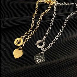 Collier de mode de luxe de créateur chaîne de cou 925 Colliers de lettres en acier inoxydable plaqué en or argenté pour femmes bijoux Giftkk