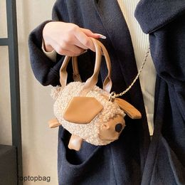 Designer Luxury Fashion Sacs Sacs d'épaule coréenne Version en peluche Pu Animal Handbag 2023 Nouveau mini sac à bandoulière à la mode et personnalisé Sweet One épaule