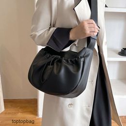 Sac à bandouliers de mode de luxe de créateur nouveau sac pour femmes de grande capacité à usage quotidien à usage quotidien et élégant