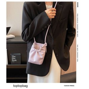 Designer Luxury Fashion Tote Sacs portefeuilles 2023 Nouveau petit sac à la mode simple et personnalisé Sac pour femmes mobiles frais et sucrés