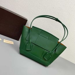 Designer luxe handtassen dames geweven leer open top Arco Tote kleine groene handtas de arco 10A kwaliteit 240115