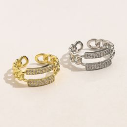 Designer bijoux de luxe lettre ouverte anneau en laiton ensemble zircon or plaqué simple exquis petit anneau d'encens anneau